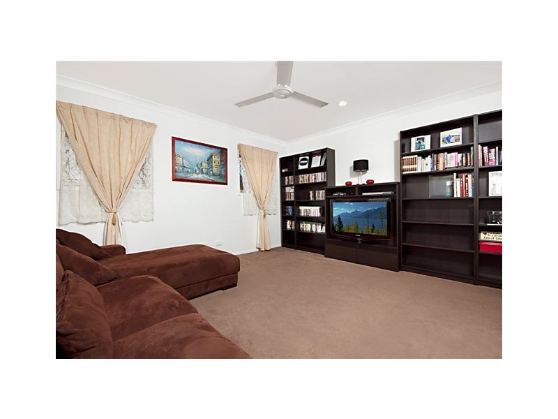 11 Weir Close, Berrinba QLD 4117