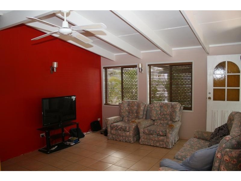 23 Vansittart Road, Regents Park QLD 4118