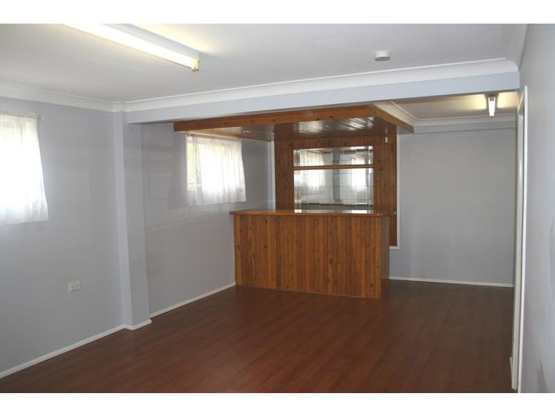 04 Fynes, Hillcrest QLD 4118