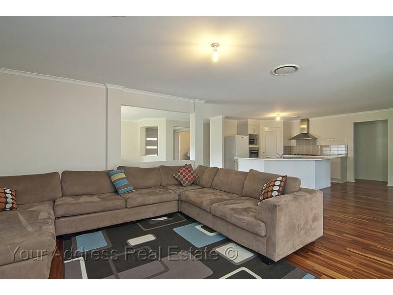 8-10 Goldfinch Court, Greenbank QLD 4124
