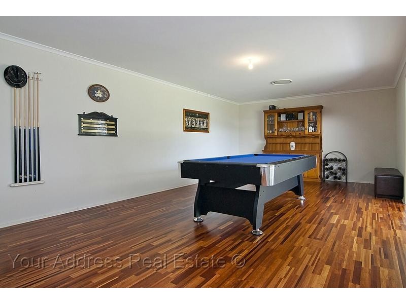 8-10 Goldfinch Court, Greenbank QLD 4124
