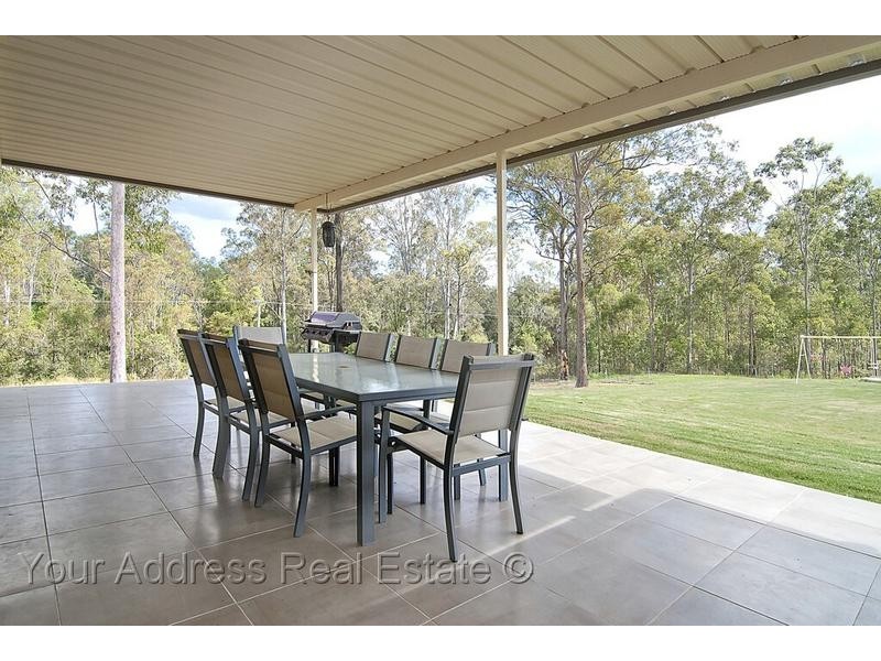 8-10 Goldfinch Court, Greenbank QLD 4124
