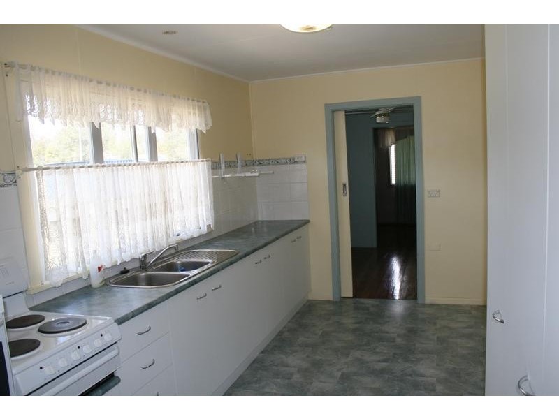 23 Rosina Road, North Maclean QLD 4280