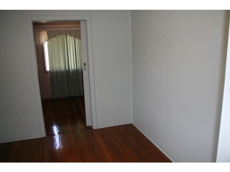 23 Rosina Road, North Maclean QLD 4280