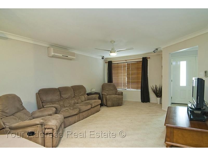 182 Carter Road, Munruben QLD 4125