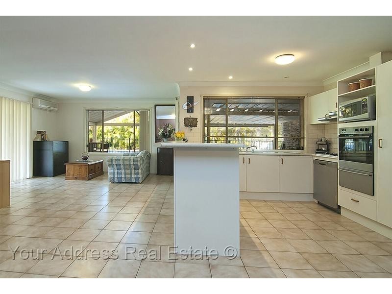 182 Carter Road, Munruben QLD 4125