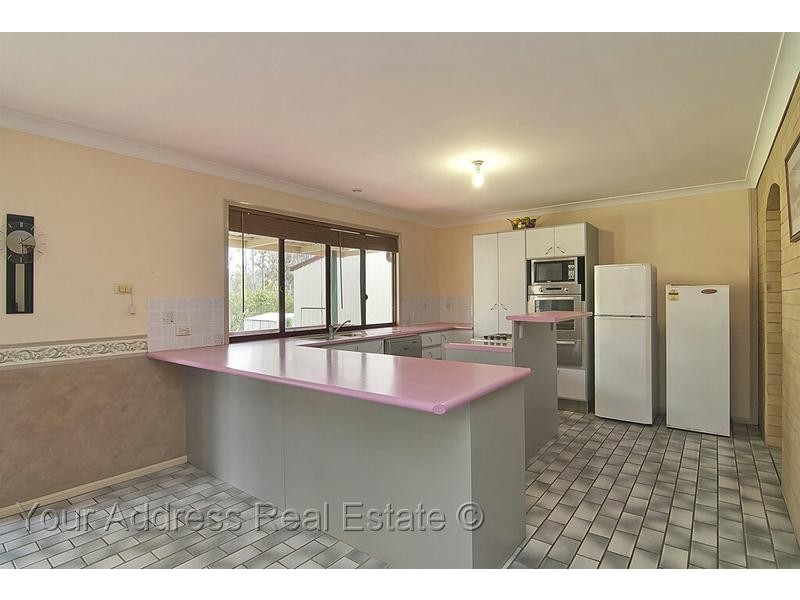 130 Merluna Road, Park Ridge South QLD 4125