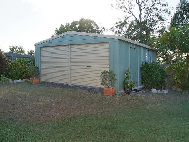 17 Volant Street, Regents Park QLD 4118