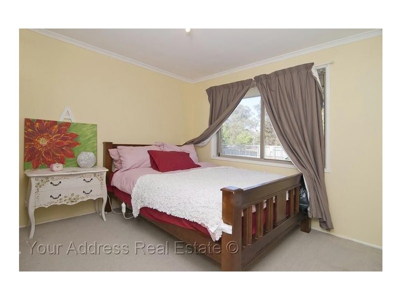 60 Parkroyal Crescent, Regents Park QLD 4118