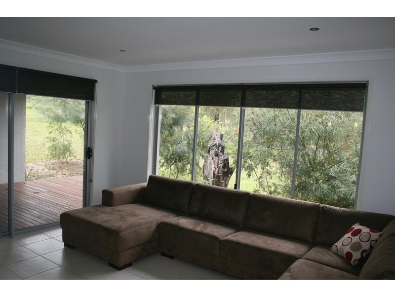 2-8 Waugh Court, New Beith QLD 4124