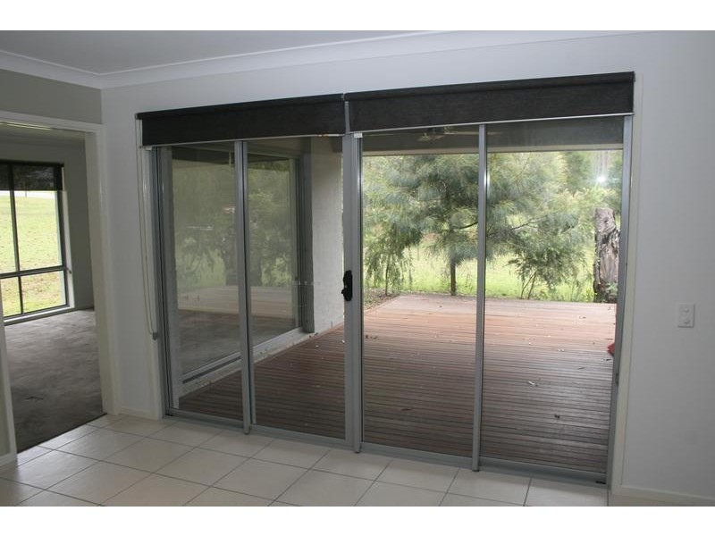 2-8 Waugh Court, New Beith QLD 4124