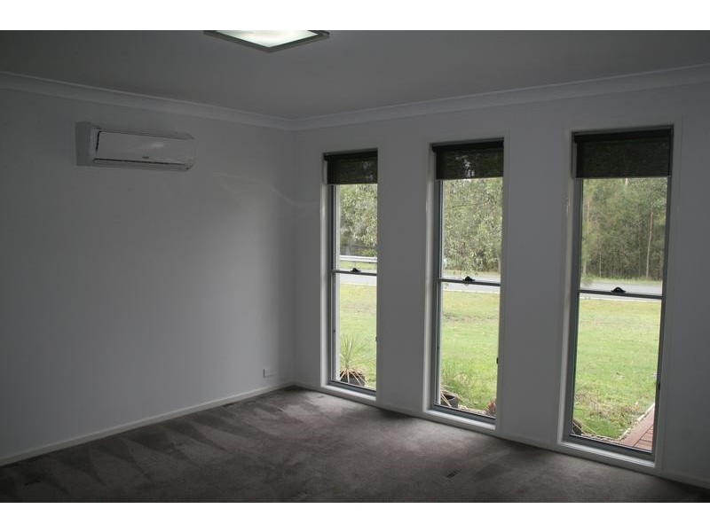 2-8 Waugh Court, New Beith QLD 4124