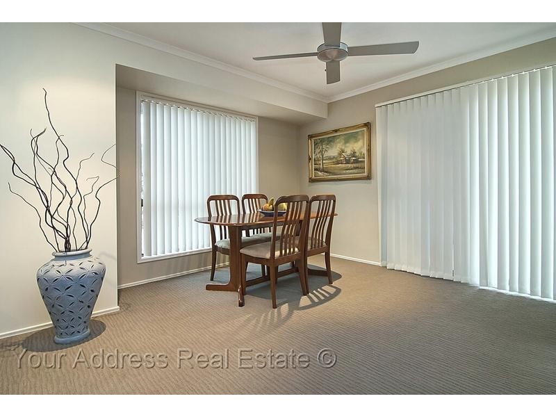 1 Kingfield Court, Regents Park QLD 4118