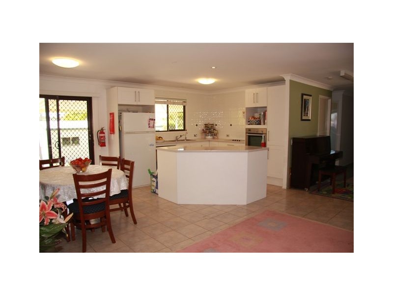 11 Bursaria Street, Crestmead QLD 4132