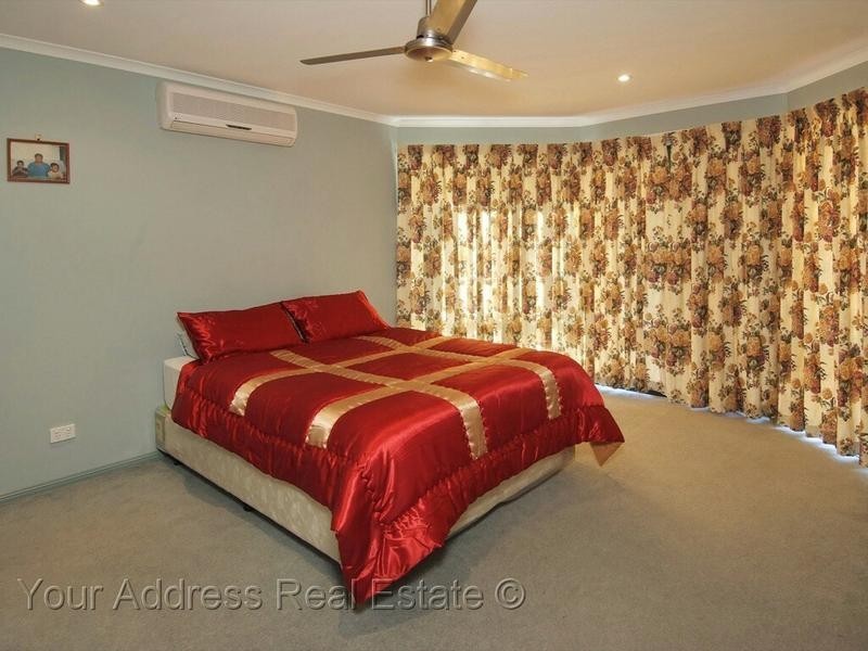 51 Bellenden Close, Munruben QLD 4125