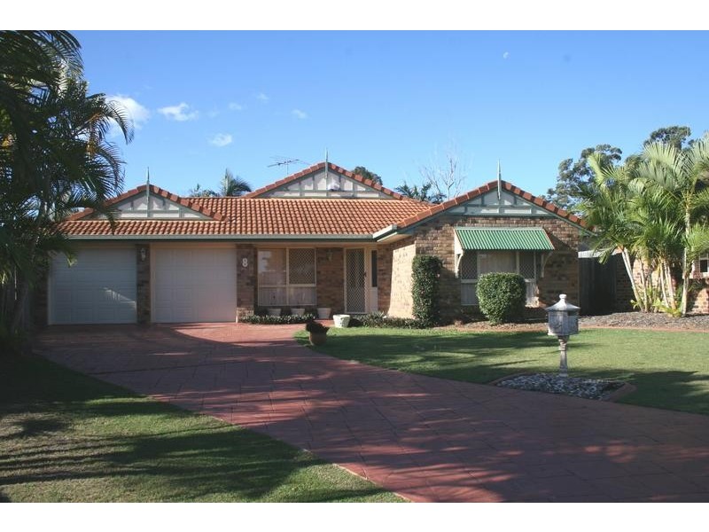 8 Kalbarri Rise, Regents Park QLD 4118