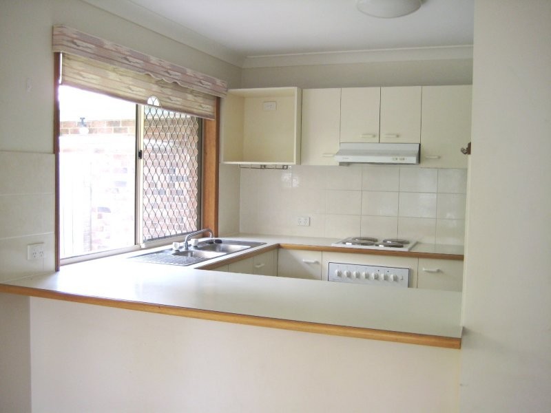 16 Serrata Circuit, Forest Lake QLD 4078