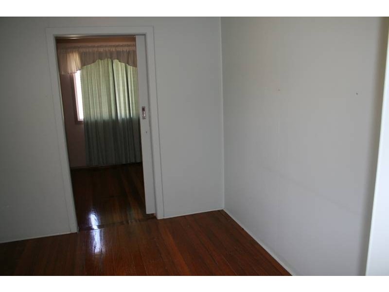 23 Rosina Road, North Maclean QLD 4280