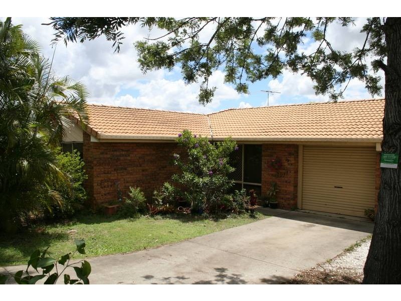 81 Middle Road, Hillcrest QLD 4118