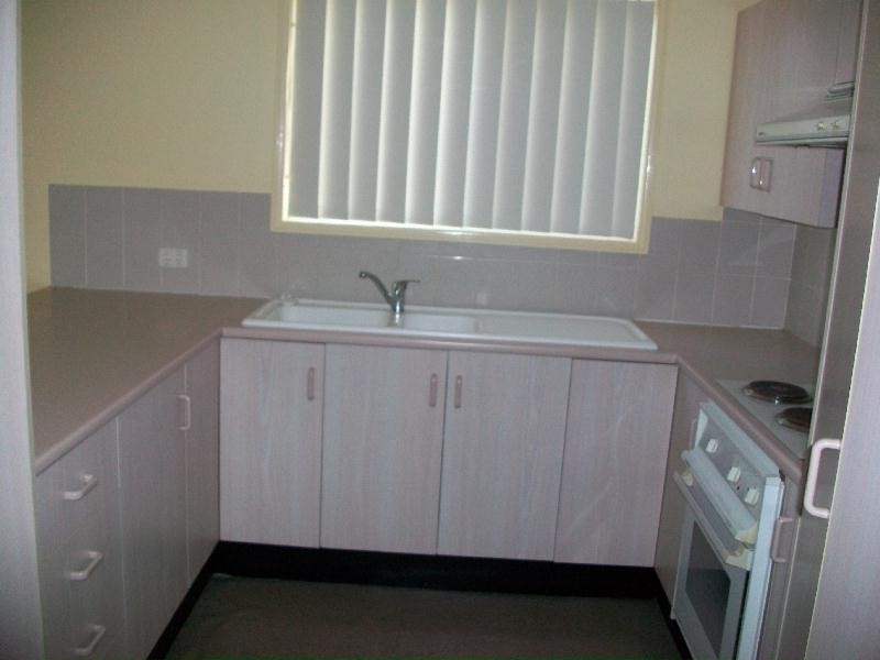 2/5 Cintra Court, Raymond Terrace NSW 2324