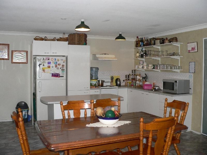 2340 Bucketts Way, Booral NSW 2425