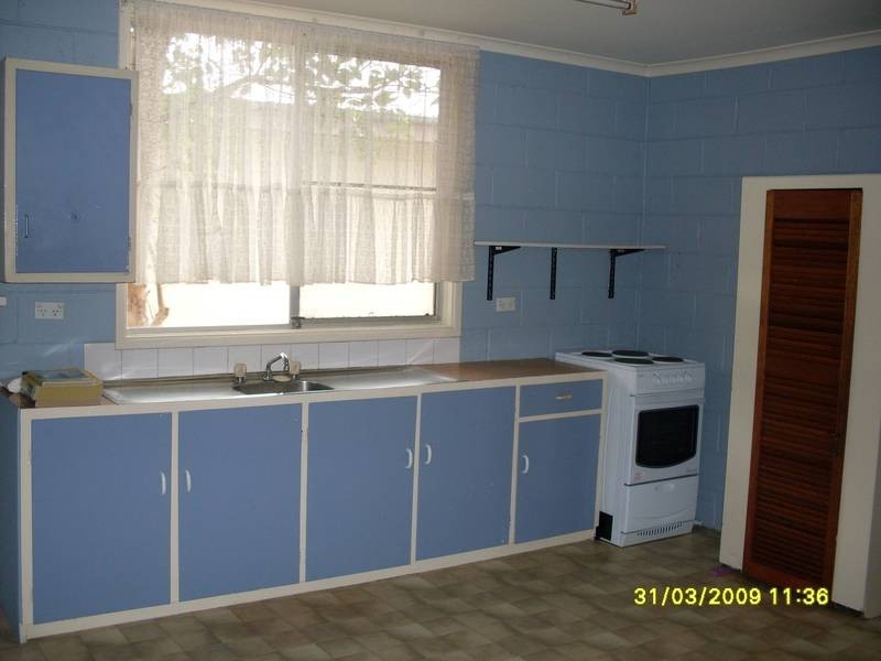 2/26 IRRAWANG STREET, Raymond Terrace NSW 2324