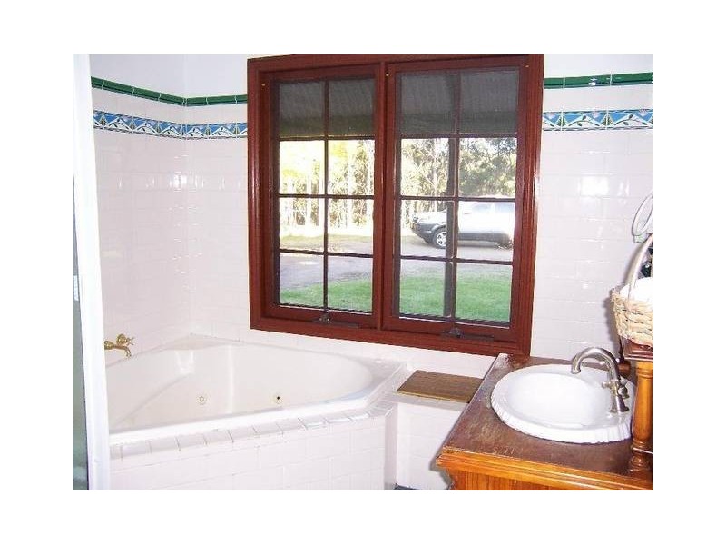 254 WINSTON DRIVE, Eagleton NSW 2324