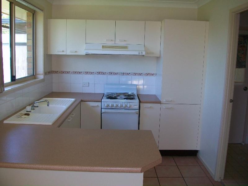 9 Beaton Avenue, Raymond Terrace NSW 2324