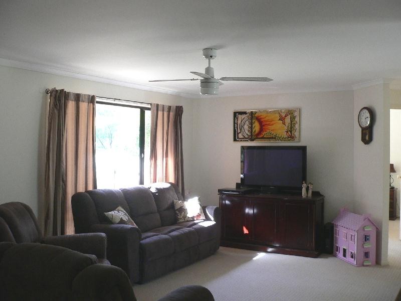 37 Queen Street, Clarence Town NSW 2321