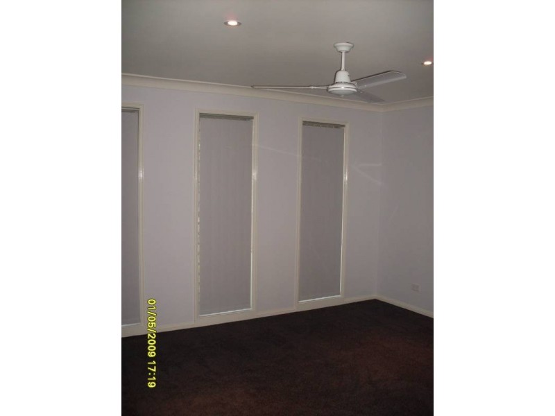 184 SUNNINGDALE CIRCUIT, Medowie NSW 2318