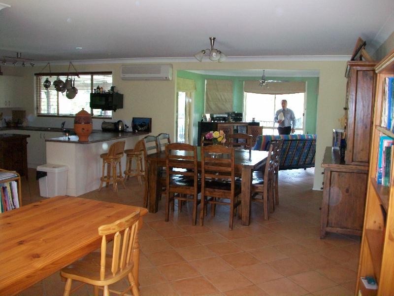 8 Fisher Close, Seaham NSW 2324