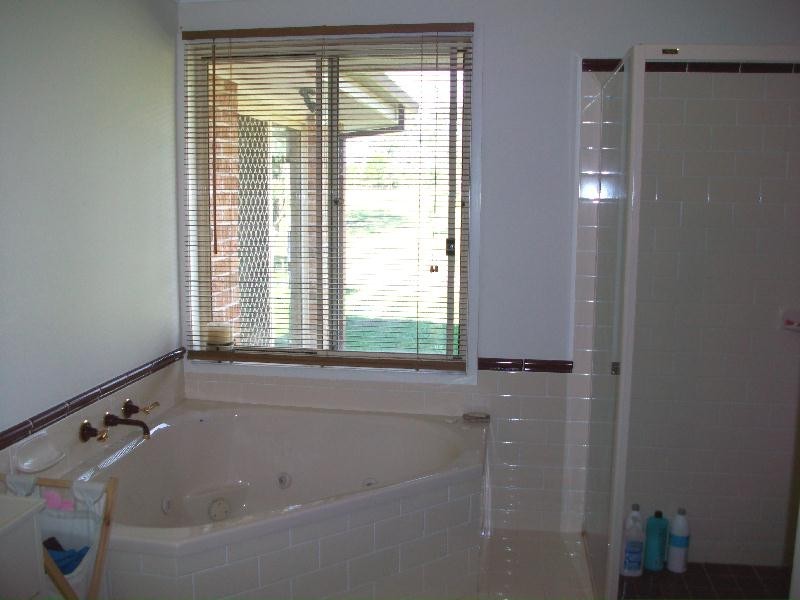 8 Fisher Close, Seaham NSW 2324