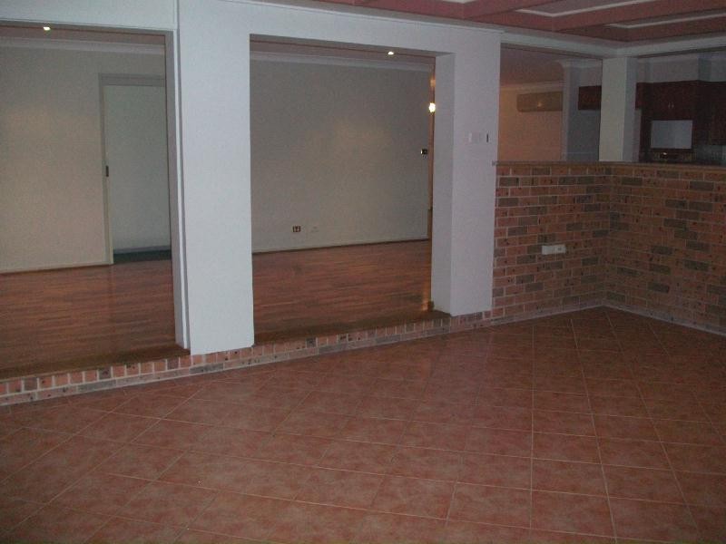 81 Hastings Drive, Raymond Terrace NSW 2324