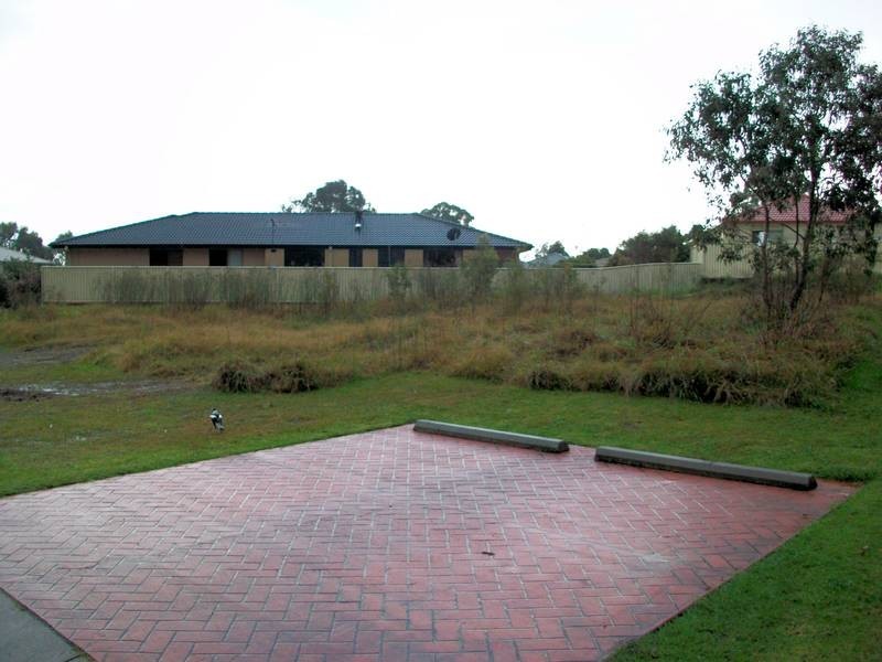 4 Feeney Way, Raymond Terrace NSW 2324