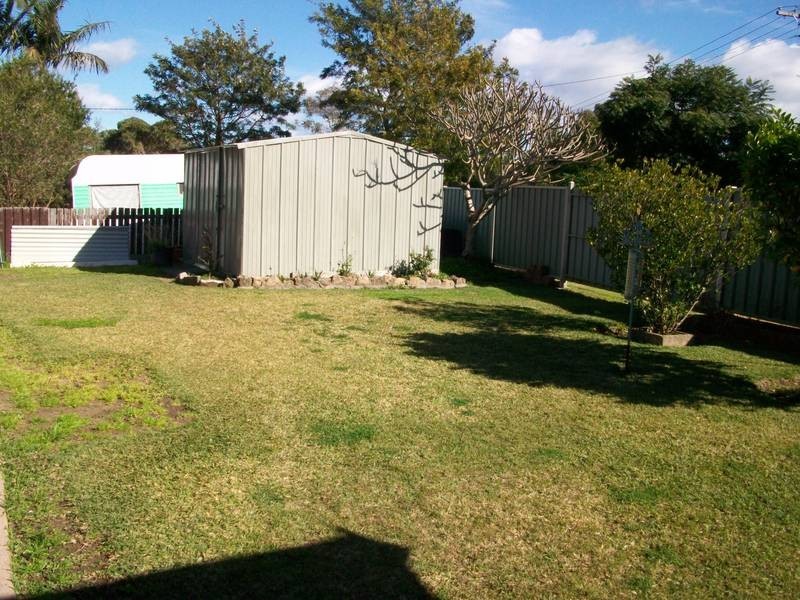 8 Greenslopes Drive, Raymond Terrace NSW 2324