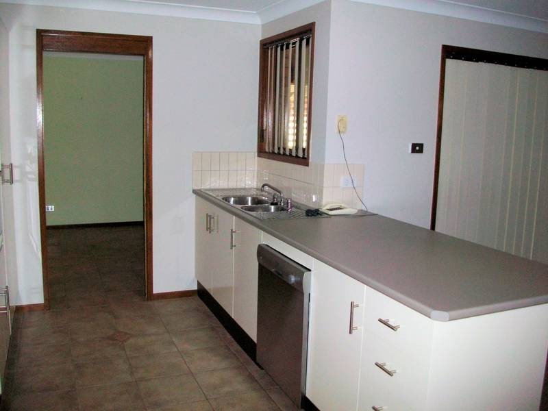 14 Durham Close, Raymond Terrace NSW 2324