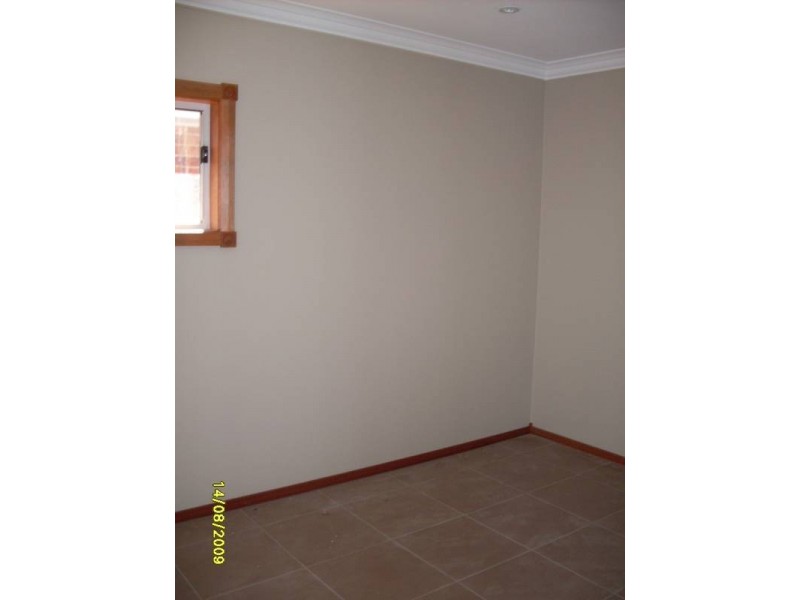 2/3 CLOSEBOURNE WAY, Raymond Terrace NSW 2324