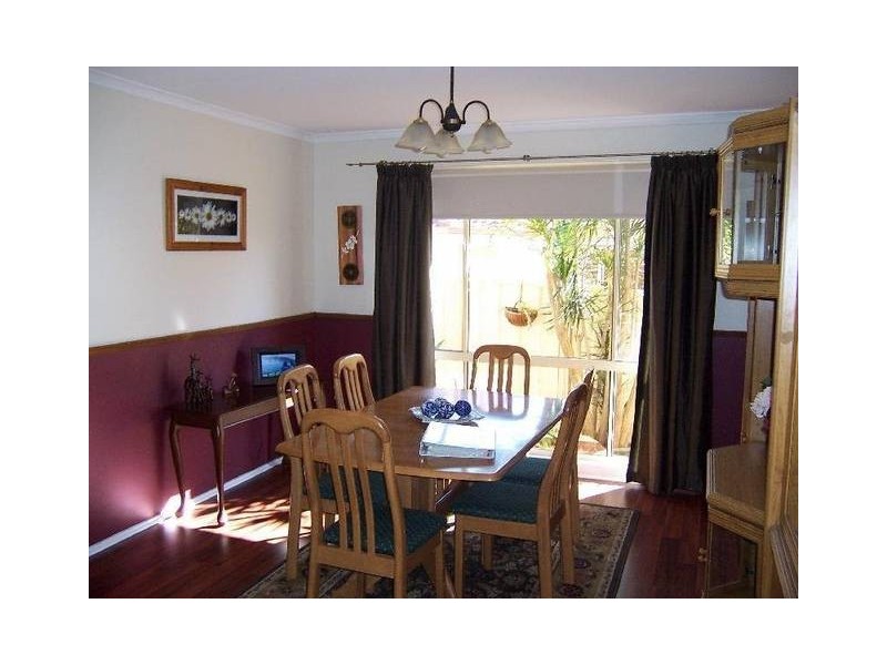 6 WOODLANDS PLACE, Raymond Terrace NSW 2324