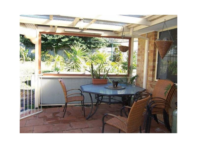 6 WOODLANDS PLACE, Raymond Terrace NSW 2324