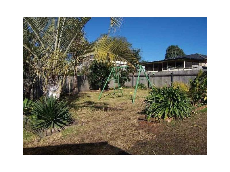 6 WOODLANDS PLACE, Raymond Terrace NSW 2324