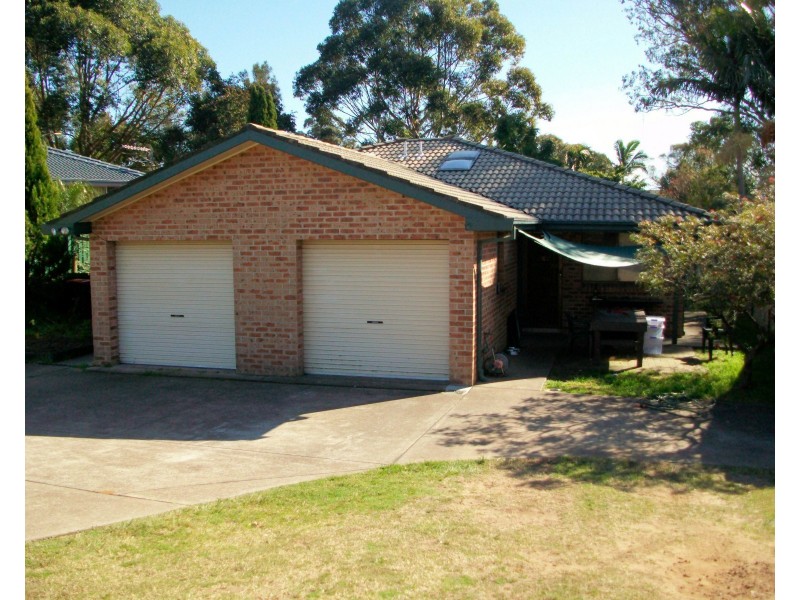 2/13 FURRACABAD CLOSE, Raymond Terrace NSW 2324