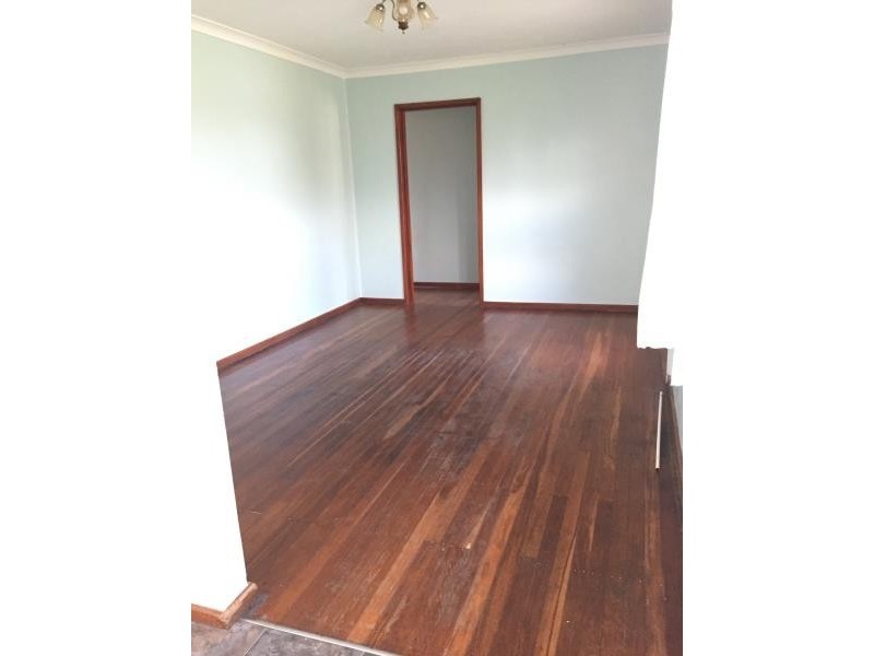 41 PARKWAY AVENUE, Raymond Terrace NSW 2324