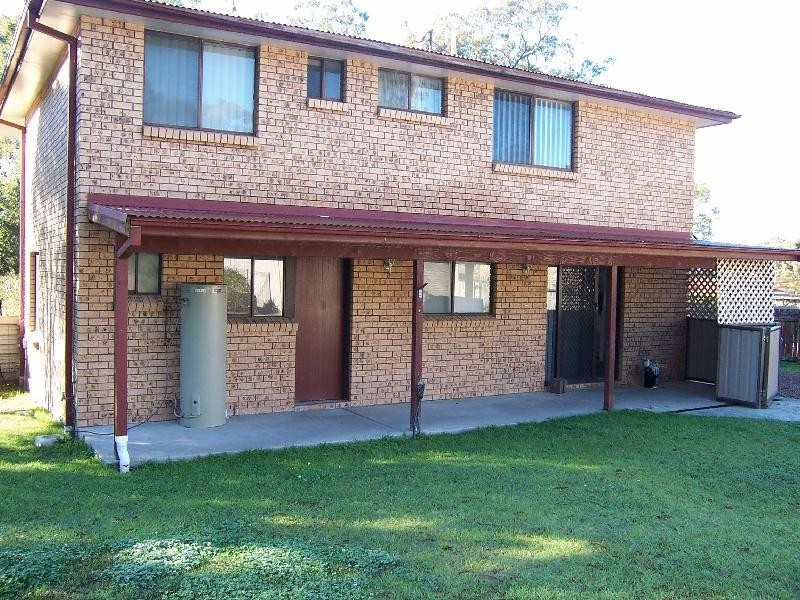 16 WATTLE STREET, Karuah NSW 2324