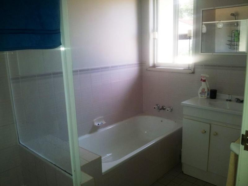 2 ELLIOT CLOSE, Raymond Terrace NSW 2324