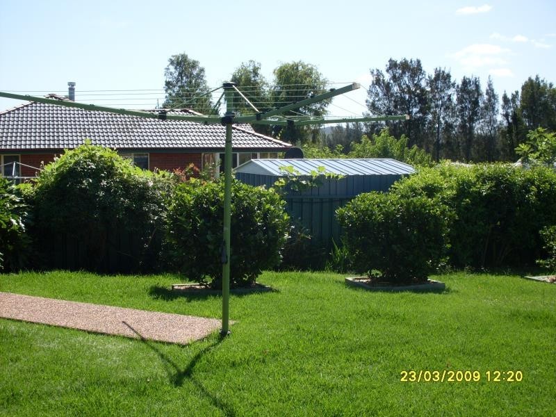 11 LEIGH PLACE, Raymond Terrace NSW 2324