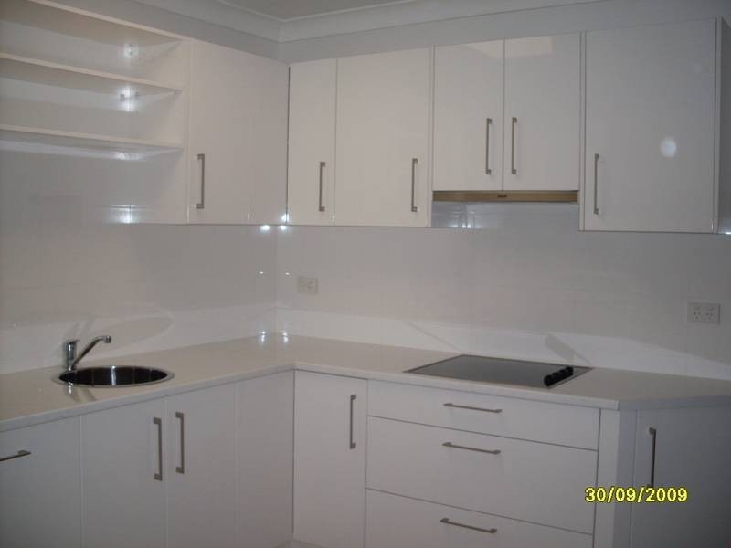 2/200 MEREDITH CRESENT, Raymond Terrace NSW 2324