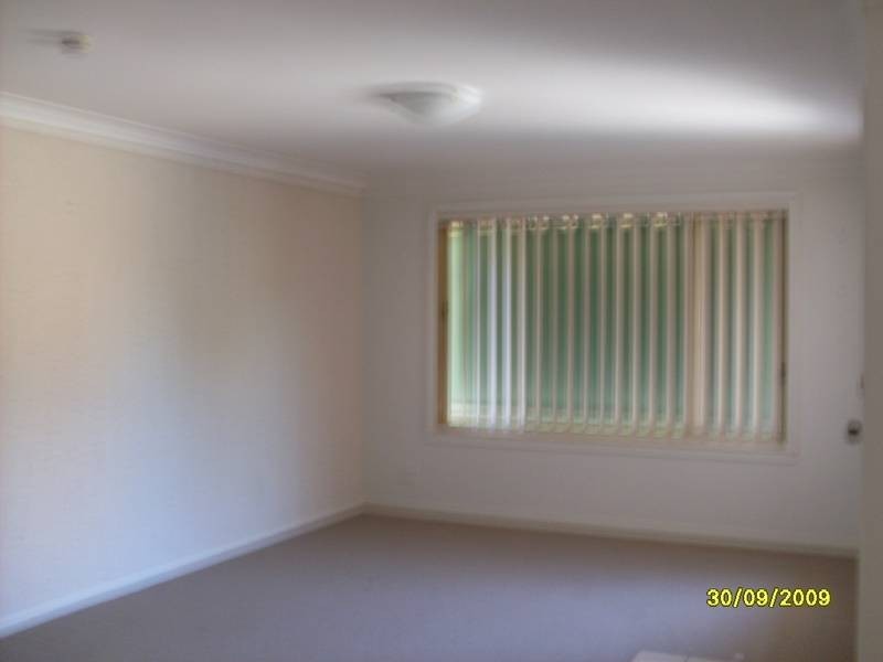 2/200 MEREDITH CRESENT, Raymond Terrace NSW 2324
