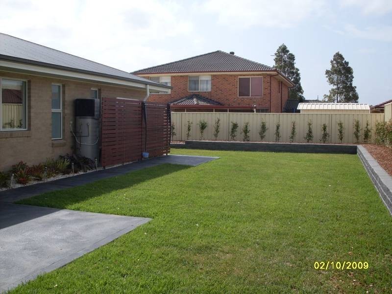 13 EDSTEIN PLACE, Raymond Terrace NSW 2324