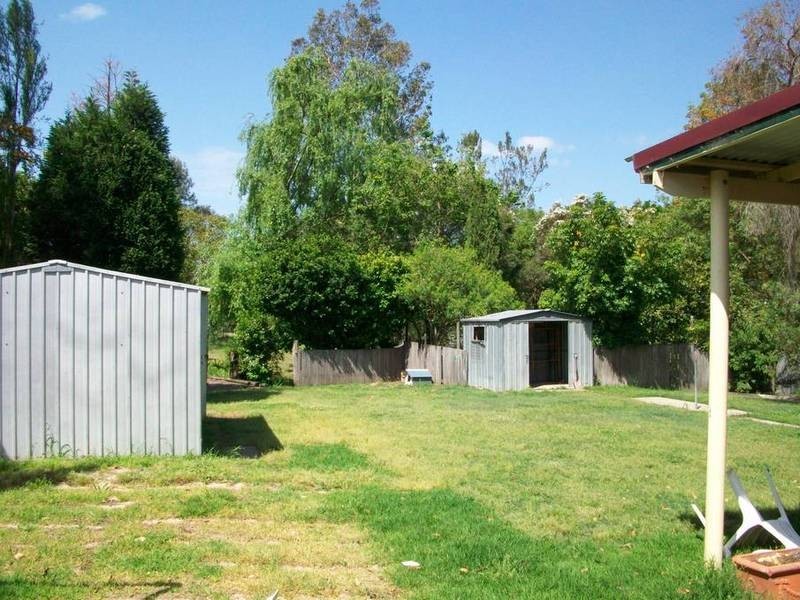 20 LOWE STREET, Clarence Town NSW 2321