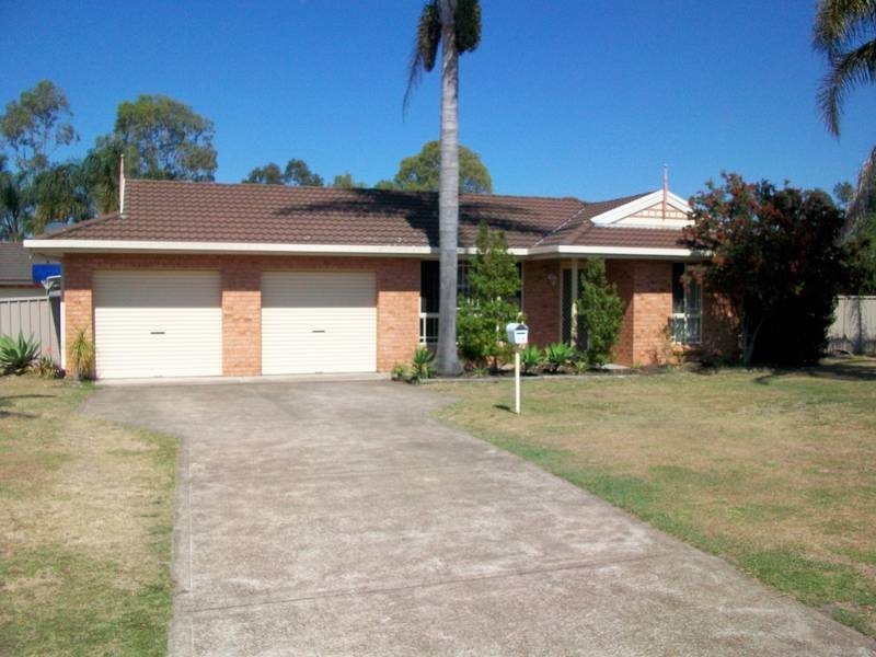 13 Kirkton Close, Raymond Terrace NSW 2324